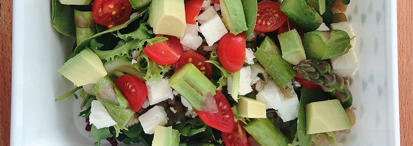 Receita Salada de quinoa com espargos e queijo feta